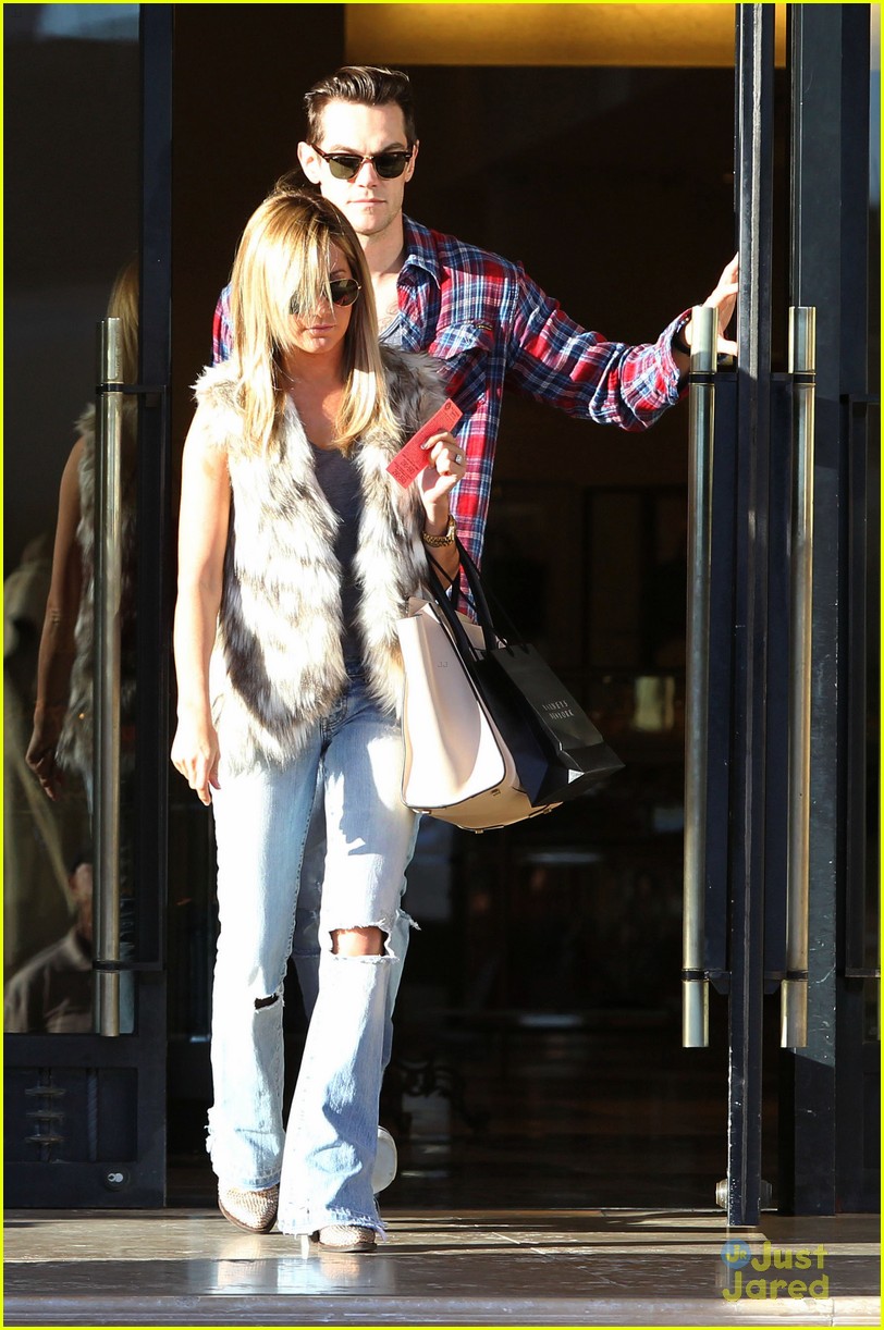 ashley tisdale barneys stop chris french 10