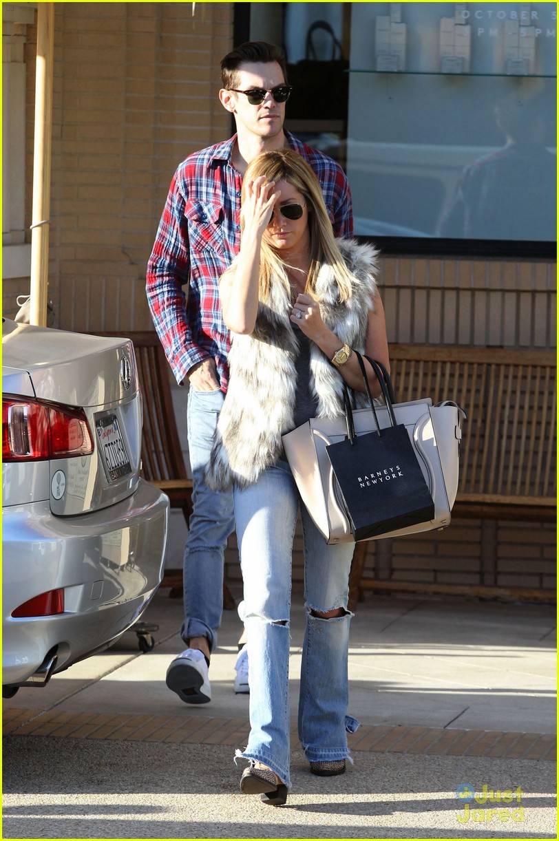 ashley tisdale barneys stop chris french 13