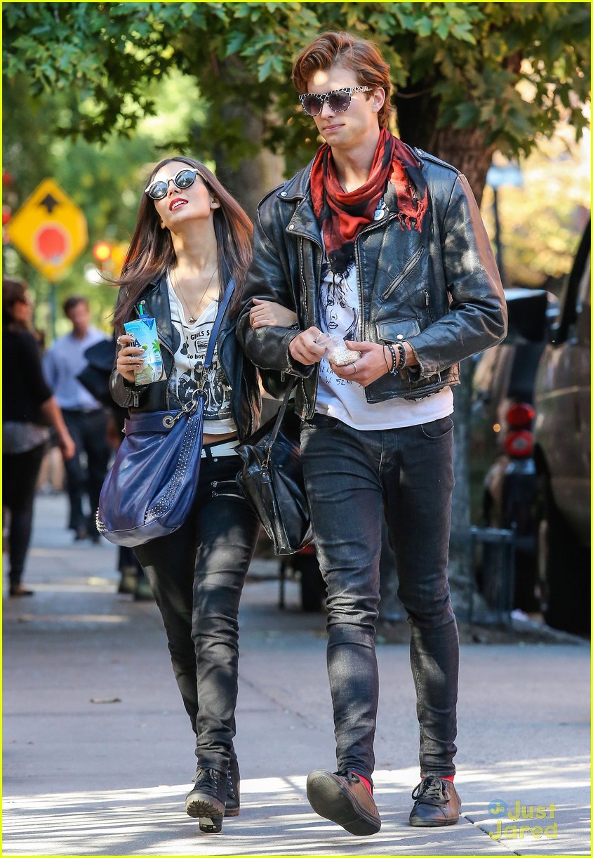 victoria justice pierson fode leather jackets 07
