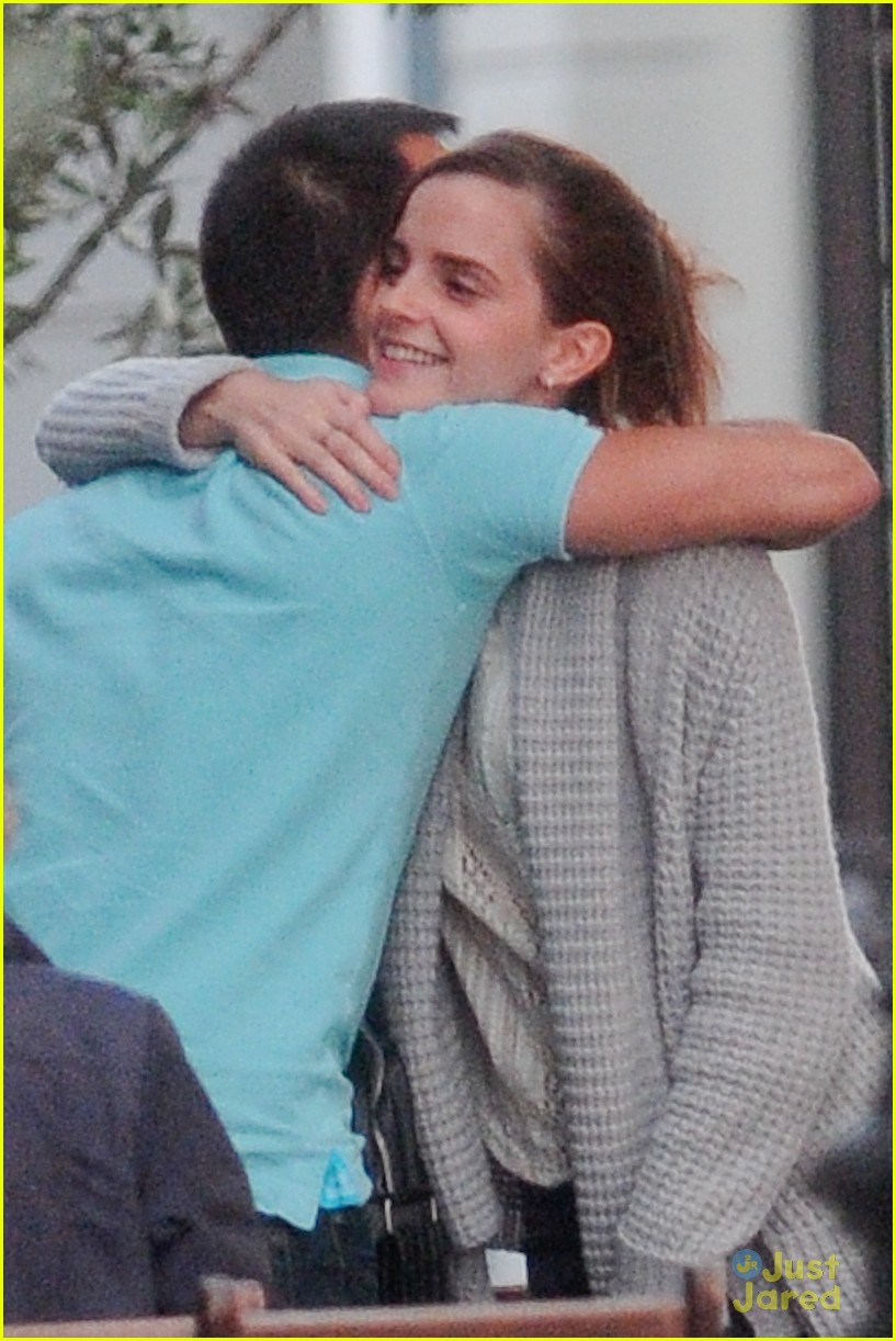 emma watson lunch with guy pal 11