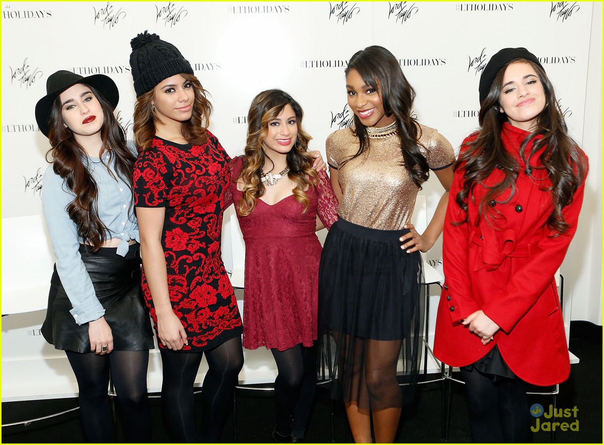 fifth harmony lord taylor holiday window unveiling 03