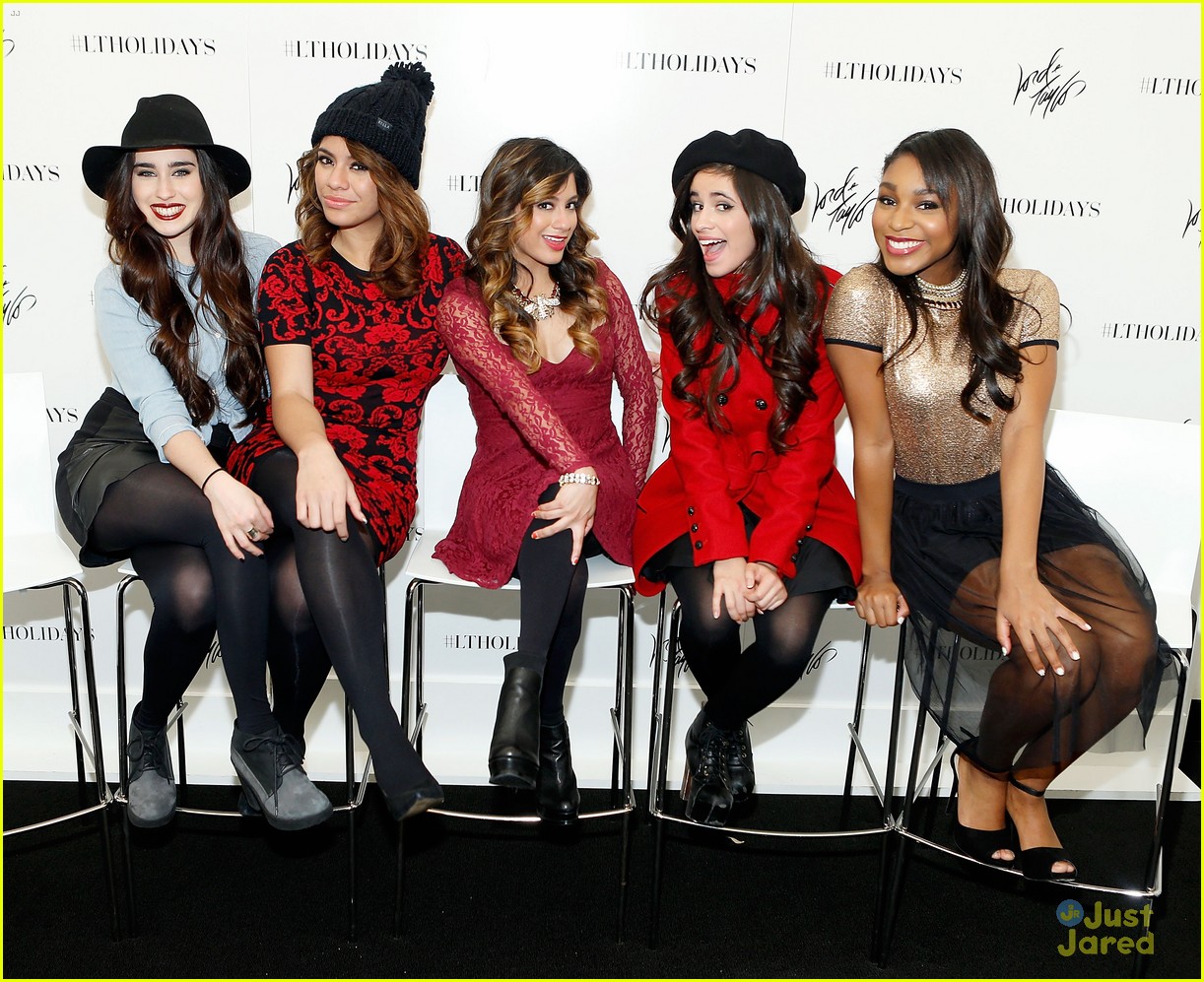 fifth harmony lord taylor holiday window unveiling 06