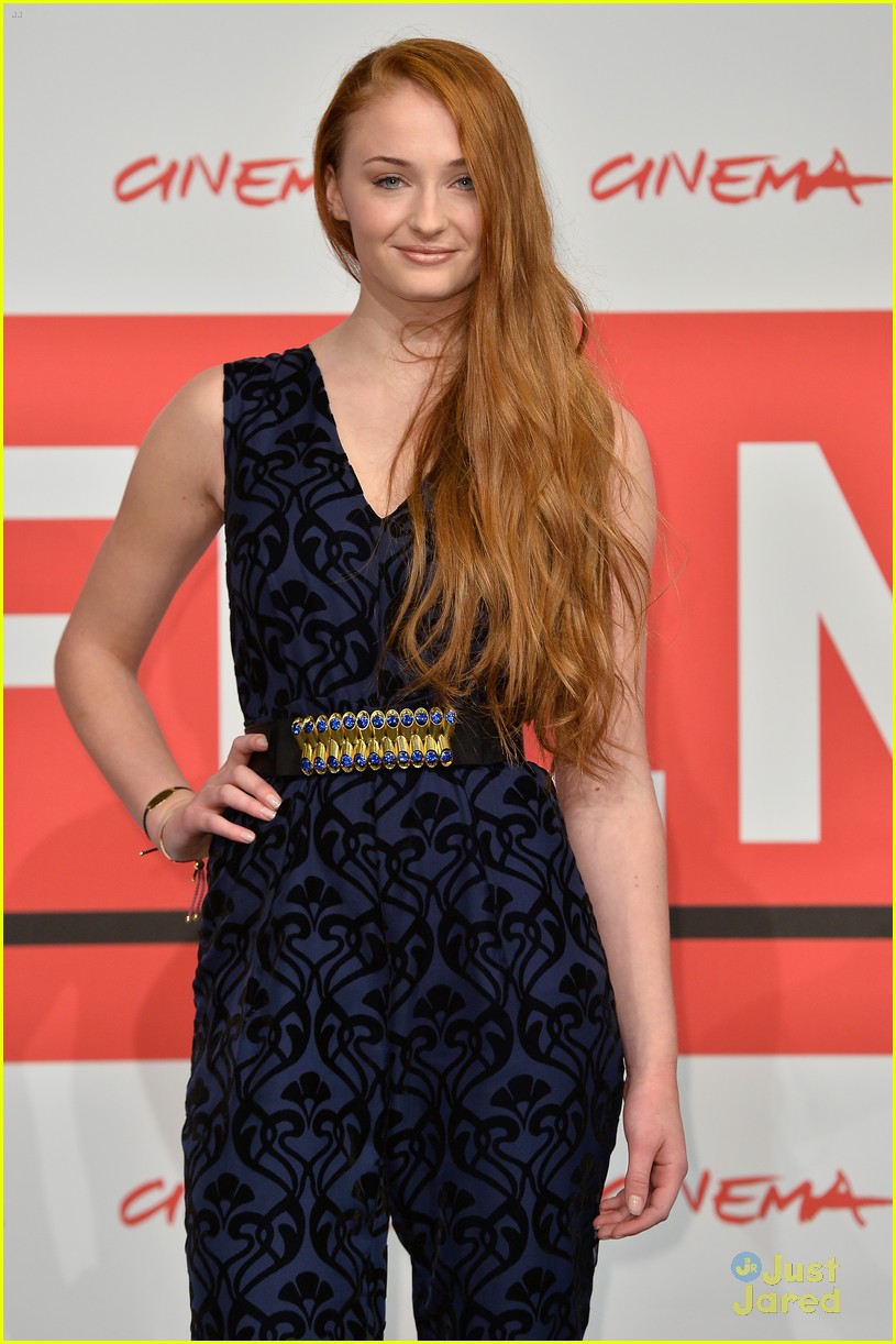 gregg sulkin sophie turner another me rome call conf 15