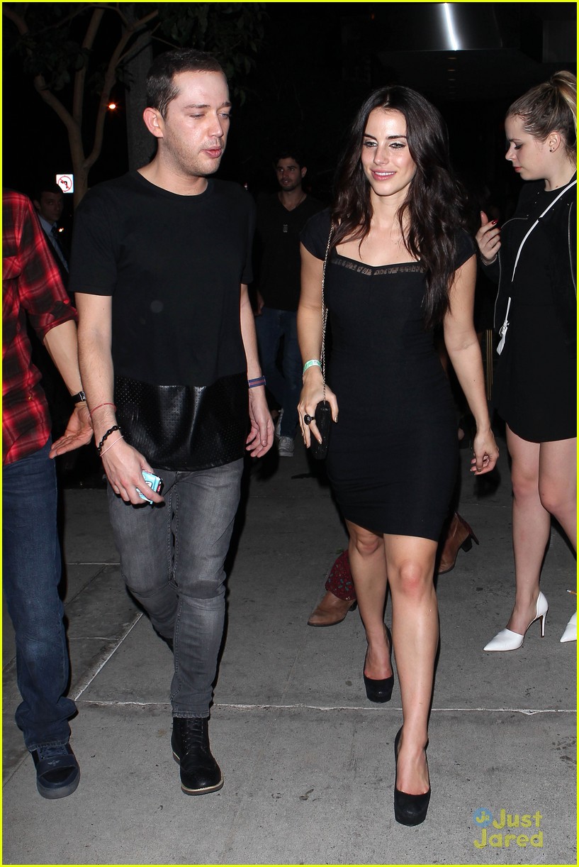 jessica lowndes post birthday out bootsy bellows 05
