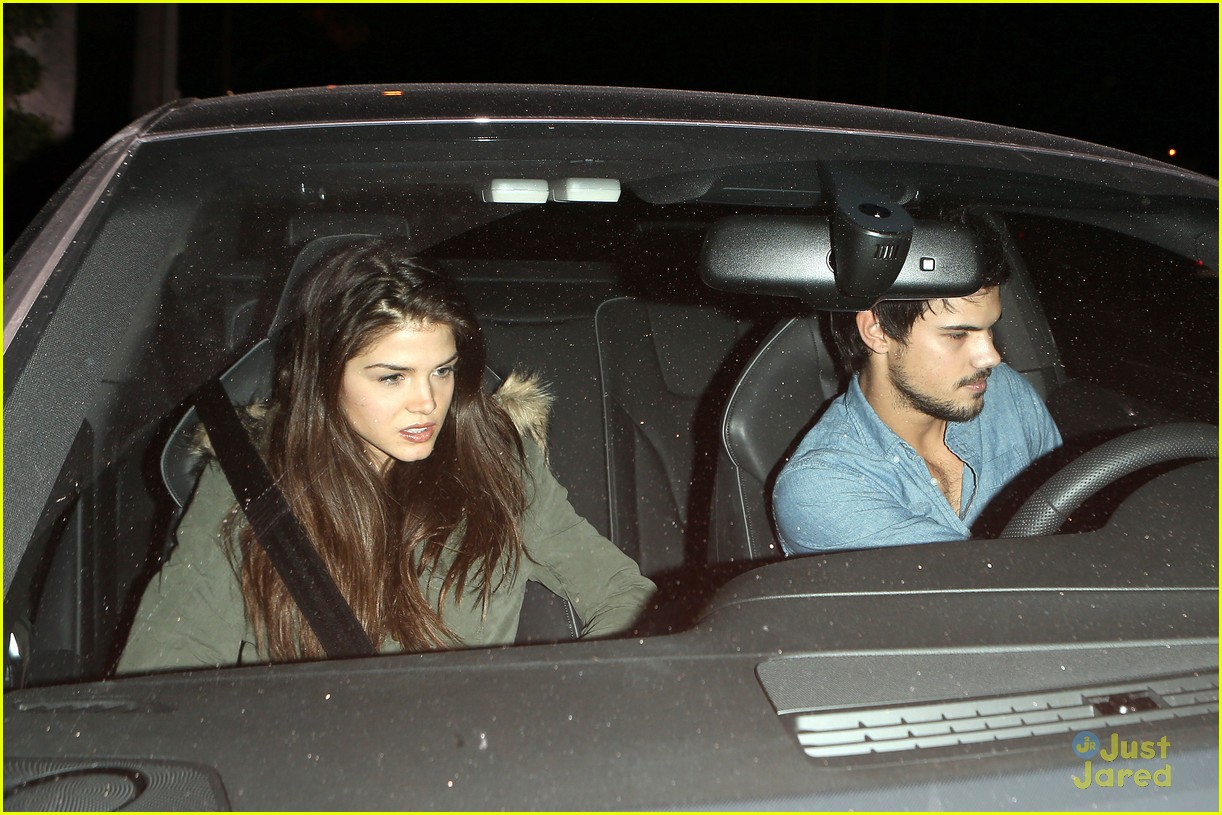 taylor lautner dinner date marie avgeropoulos 07