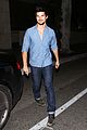 taylor lautner dinner date marie avgeropoulos 04