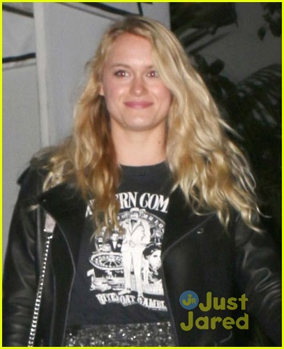 leven rambin chateau marmont exit 01