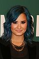 demi lovato staying strong book signing 07