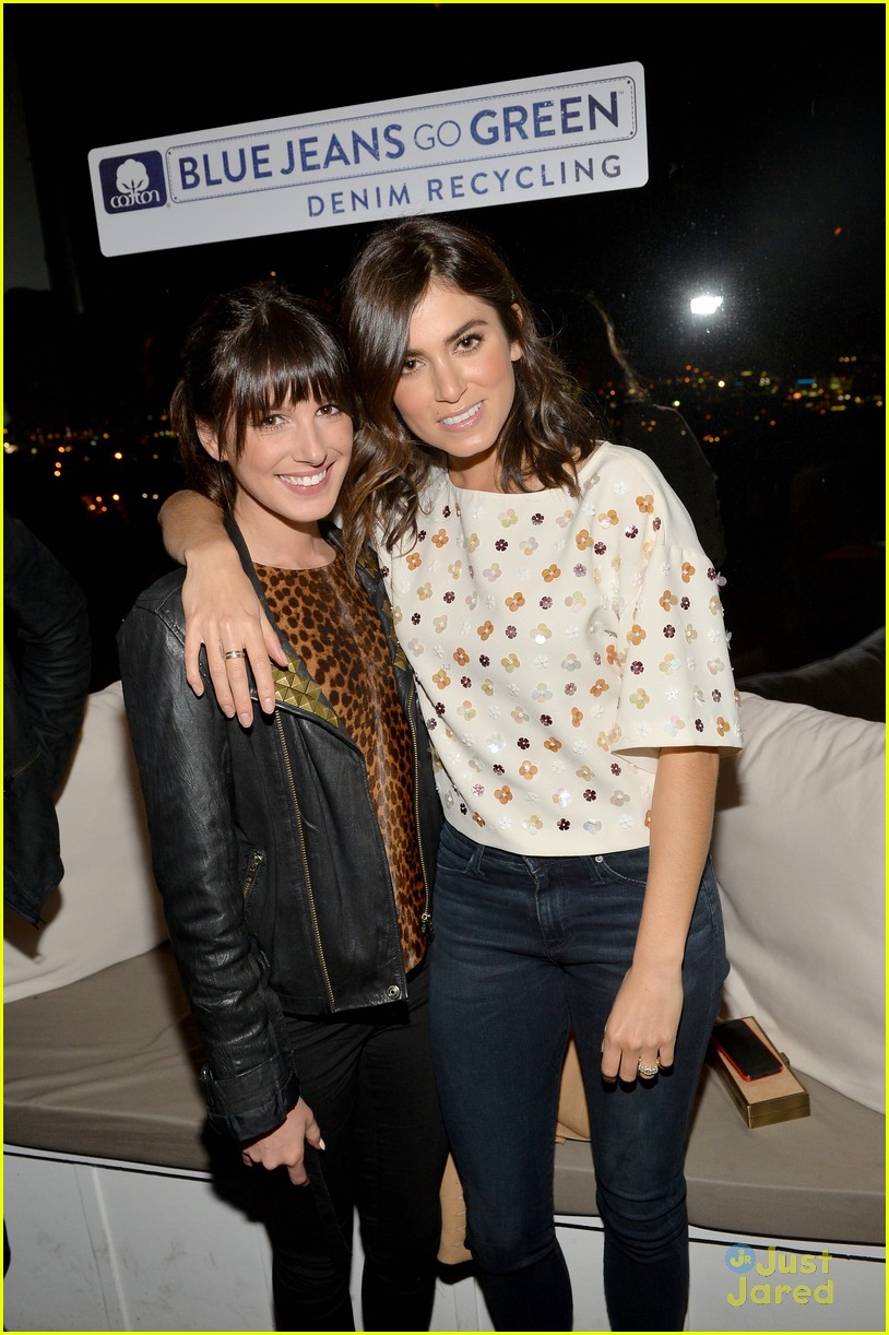 nikki reed shenae grimes cassie scerbo jeans event 14