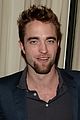 robert pattinson debuts goatee at charity event 12