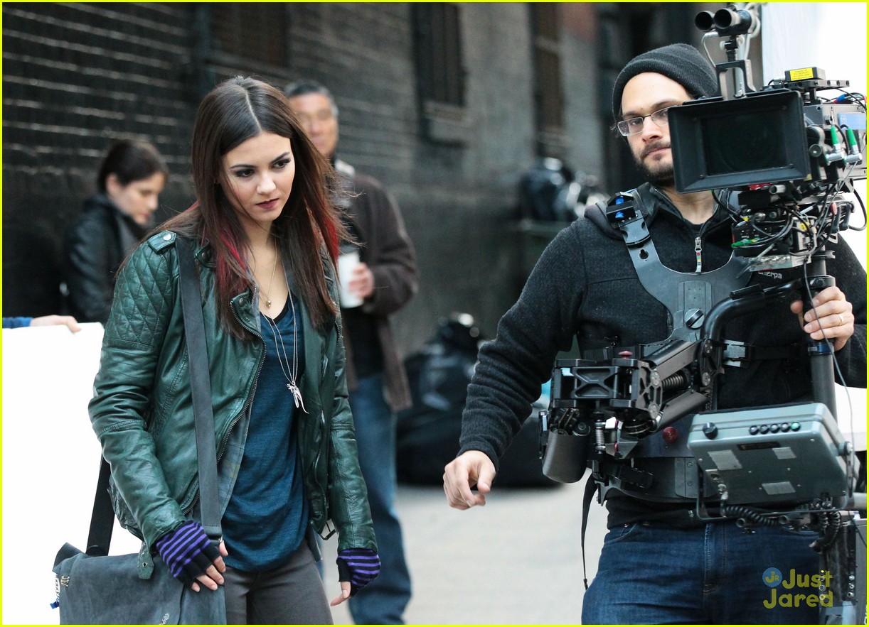 victoria justice coffee eye candy set 04