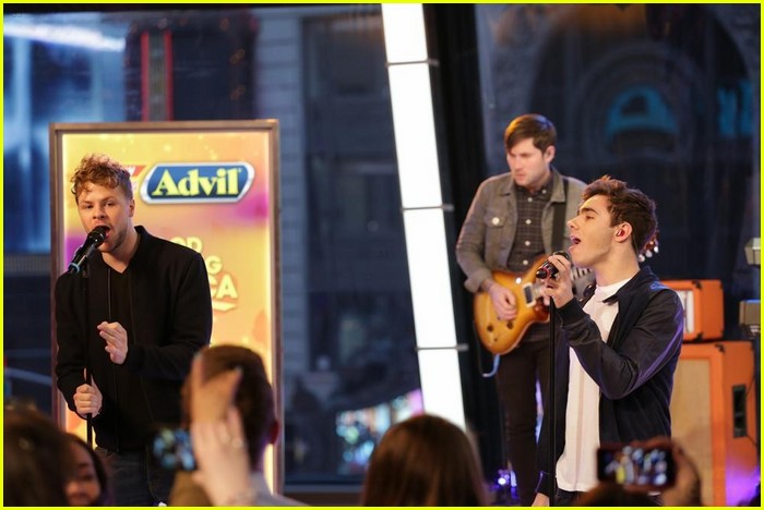 wanted gma performance 08