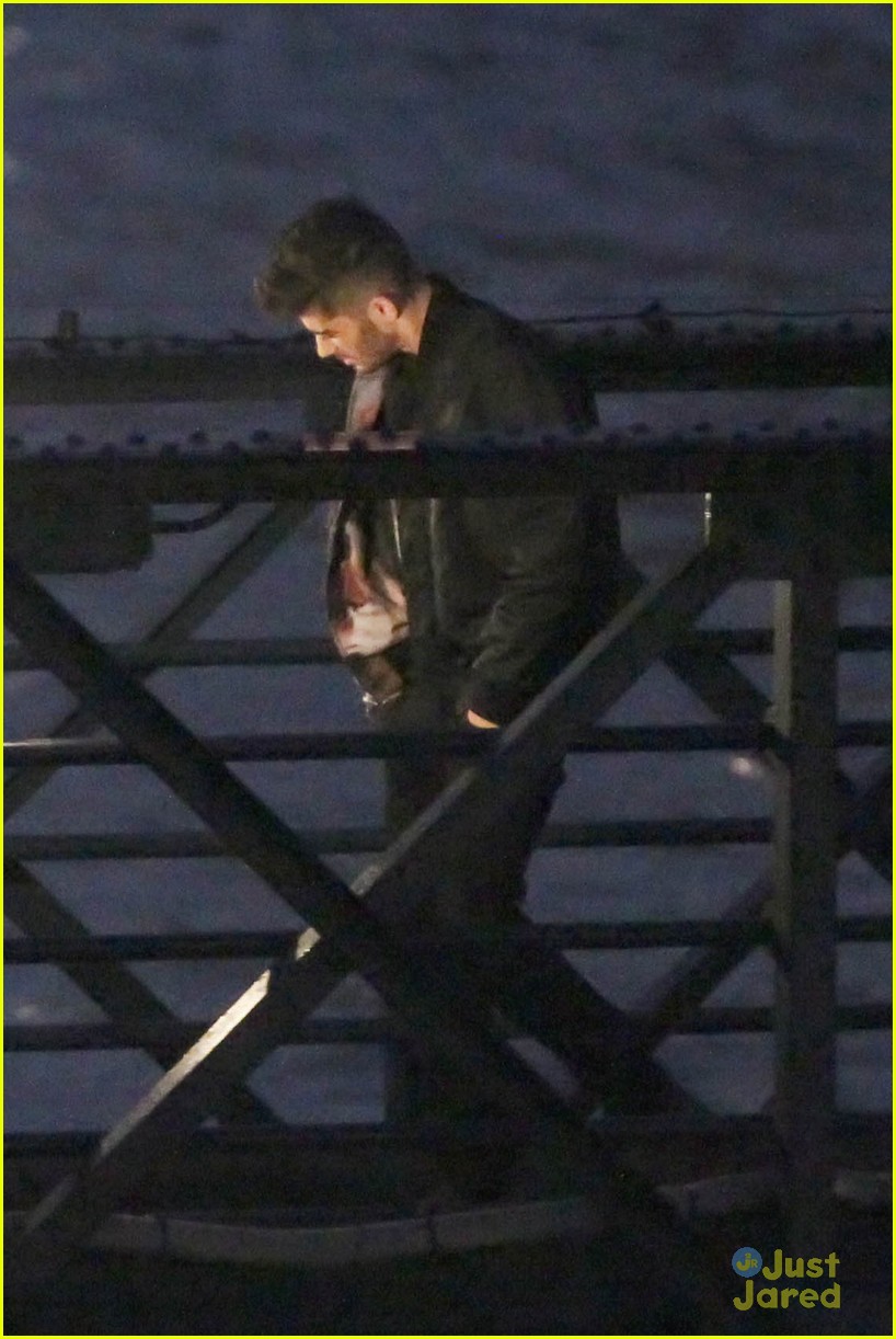 One Direction Film 'Midnight Memories' Video on London's Famed Tower ...