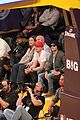 zac efron camera courtside lakers game 01