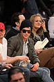 zac efron camera courtside lakers game 03