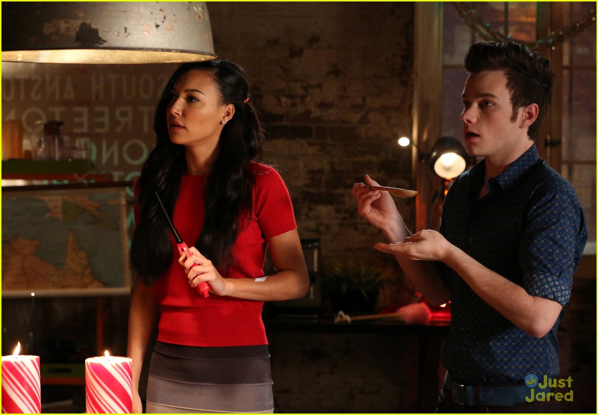 glee previously unaired christmas stills 07