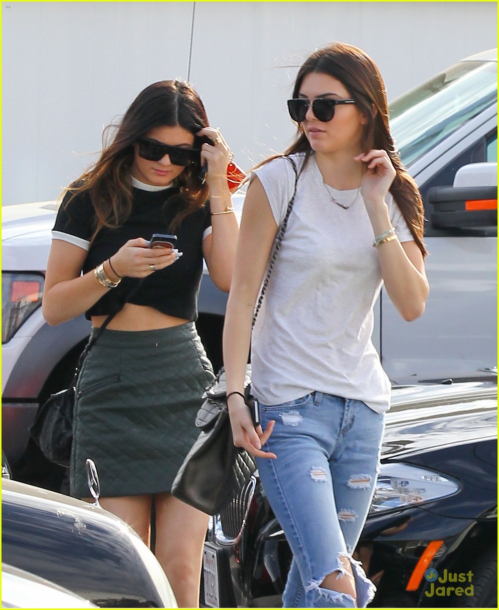 kendall kylie jenner fred segal sisters 02