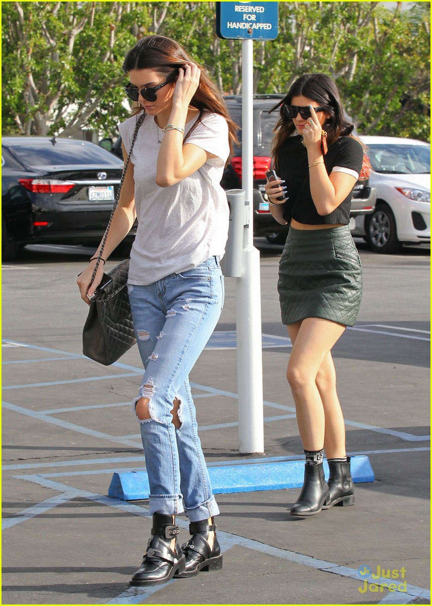 kendall kylie jenner fred segal sisters 11