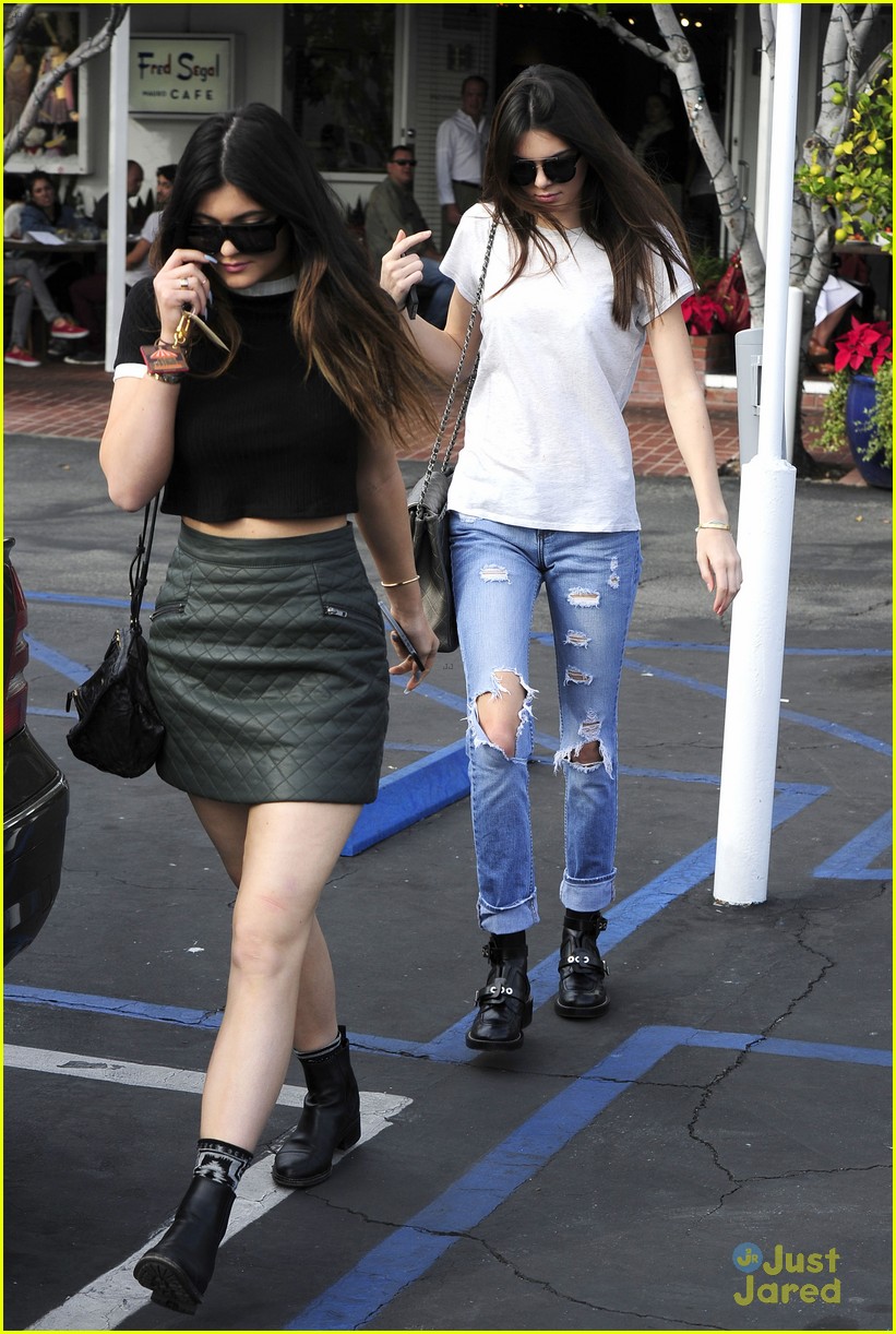 kendall kylie jenner fred segal sisters 23
