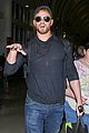 kellan lutz back in la after flying with miley cyrus 16