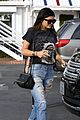 kylie jenner ripped jeans larchmont 04