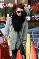 lea michele grocery store stop 01