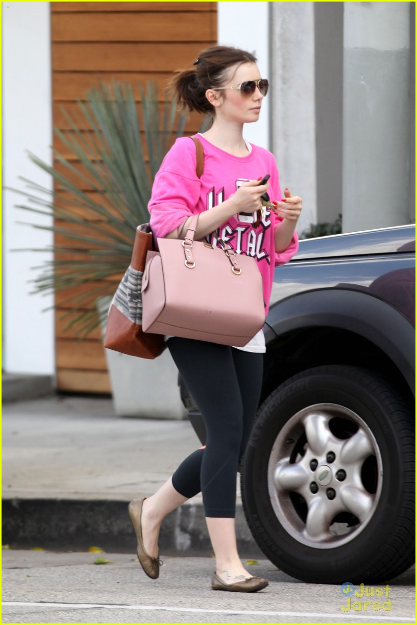 lily collins training session 06