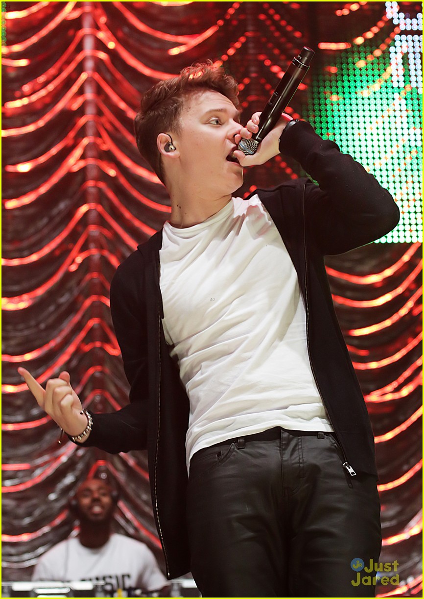 little mix conor maynard radio city live performers 26