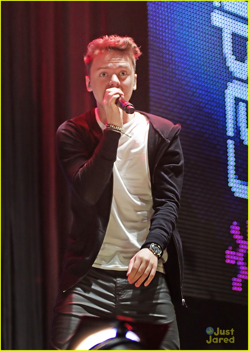 little mix conor maynard radio city live performers 31