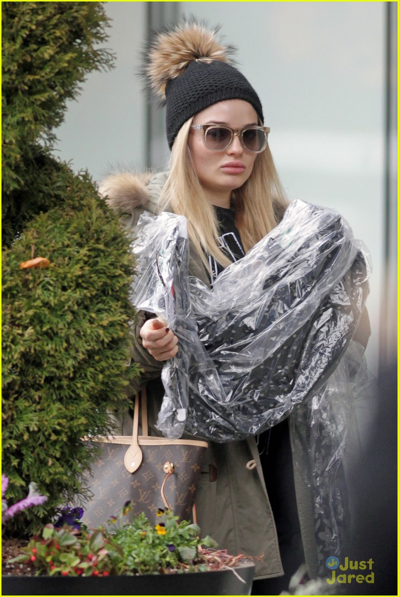 emma rigby dry cleaner drop off 12