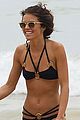 annalynne mccord bikini beach babe with shirtless dominic purcell 04