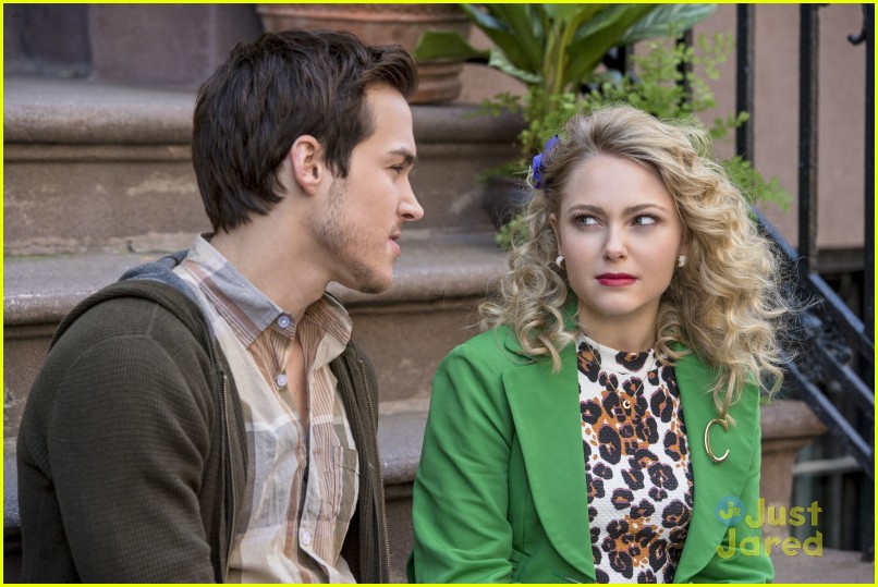 the carrie diaries season finale is carrie moving to cali exclusive clip 01