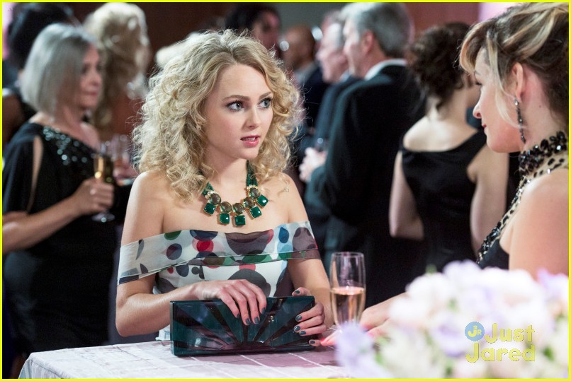 carrie diaries hungry wolf clip stills 02