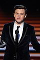 chris colfer wins favorite comedy actor peoples choice 2014 05