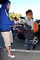 emma stone hits lax after golden globes 2014 14