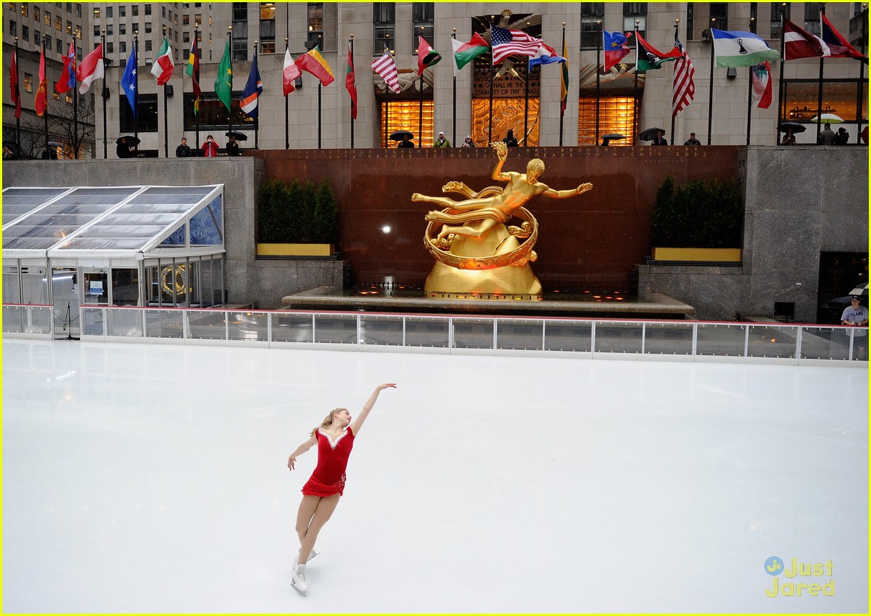 gracie gold today show skate 02