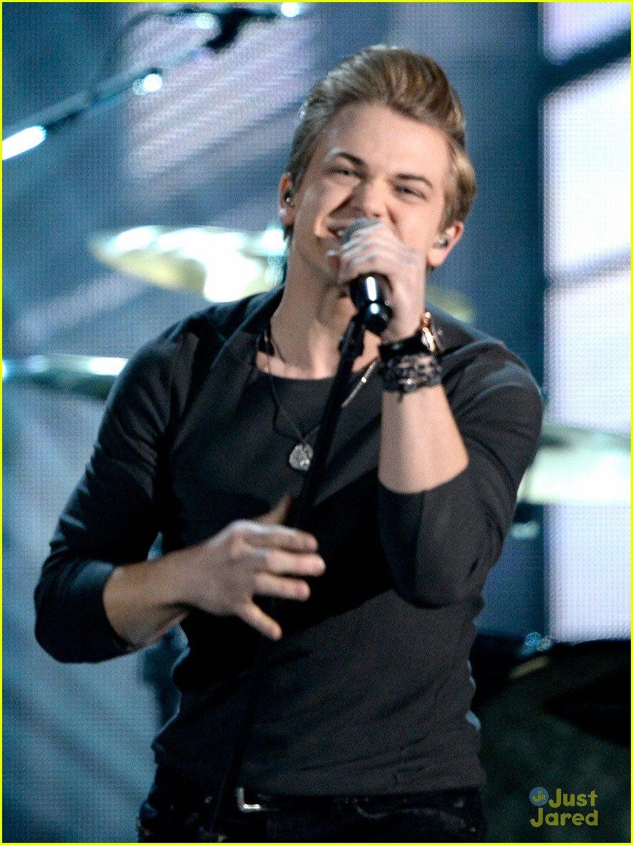 Hunter Hayes Debuts 'Invisible' at Grammys 2014 - Watch Now! | Photo ...