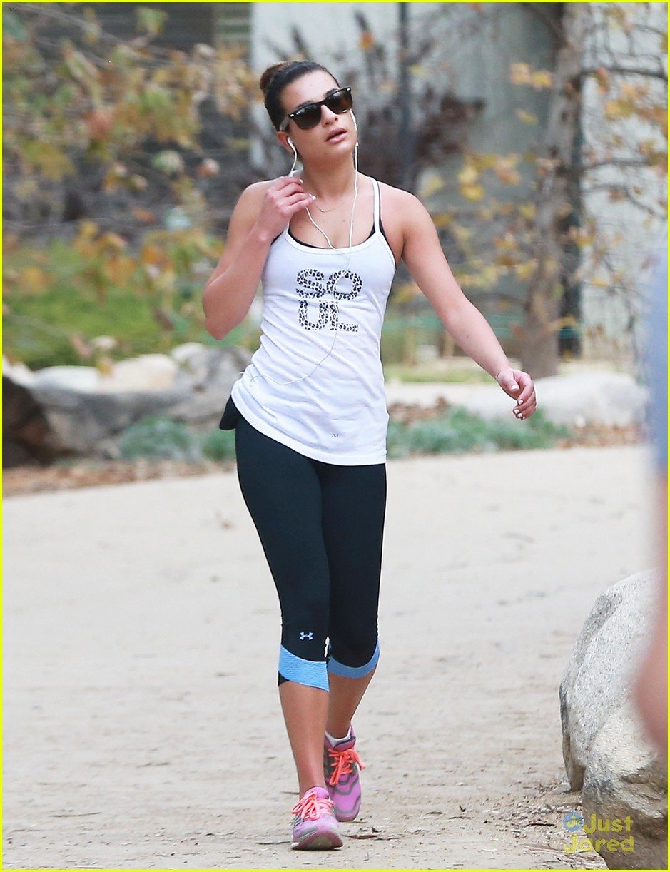 lea michele coldwater canyon hike before glee rehearsal 12