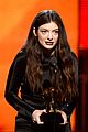 lorde song of the year at grammys 2014 08