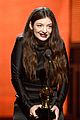 lorde song of the year at grammys 2014 09