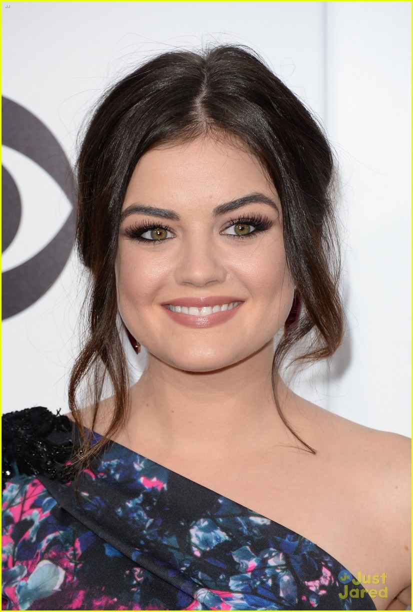 lucy hale peoples choice awards 2014 05