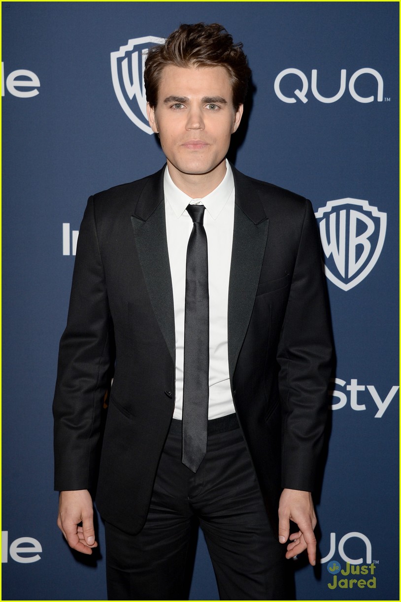paul wesley claire holt instyle golden globes after party 2014 03