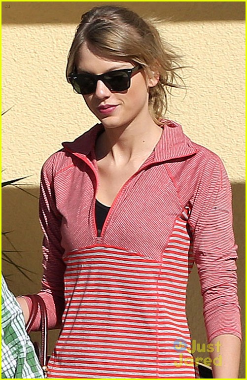 taylor swift new years day ballet class 10