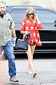 taylor swift star sweater ballet shoes 01