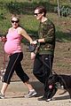 teresa palmer pregnant pink walk 19