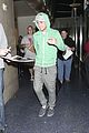 tom felton back in la after holiday in miami 04