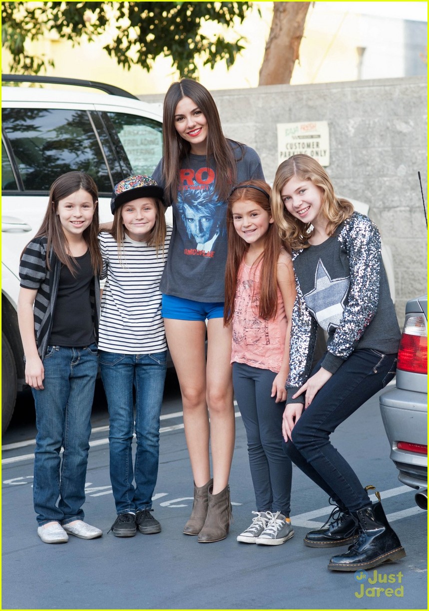 victoria justice eye candy lunch outing 04