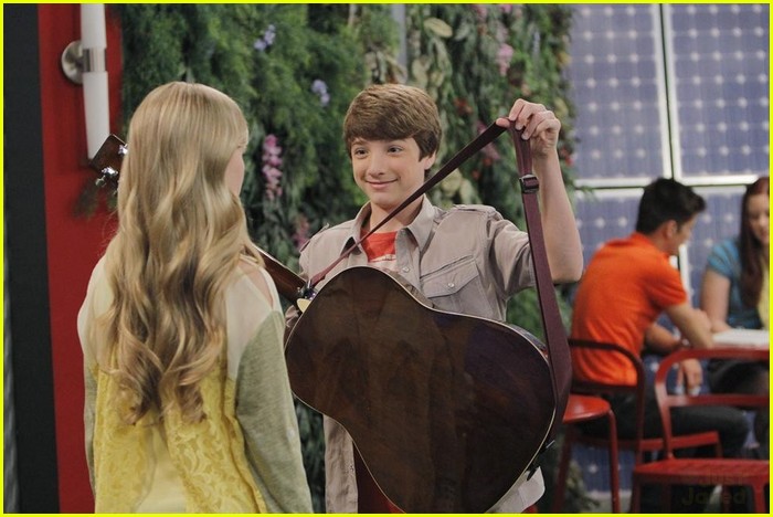 ant farm meant to be stills 02