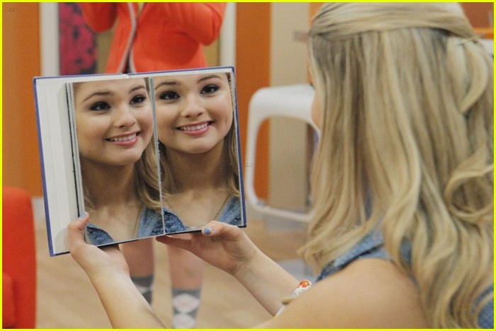 ant farm meant to be stills 09