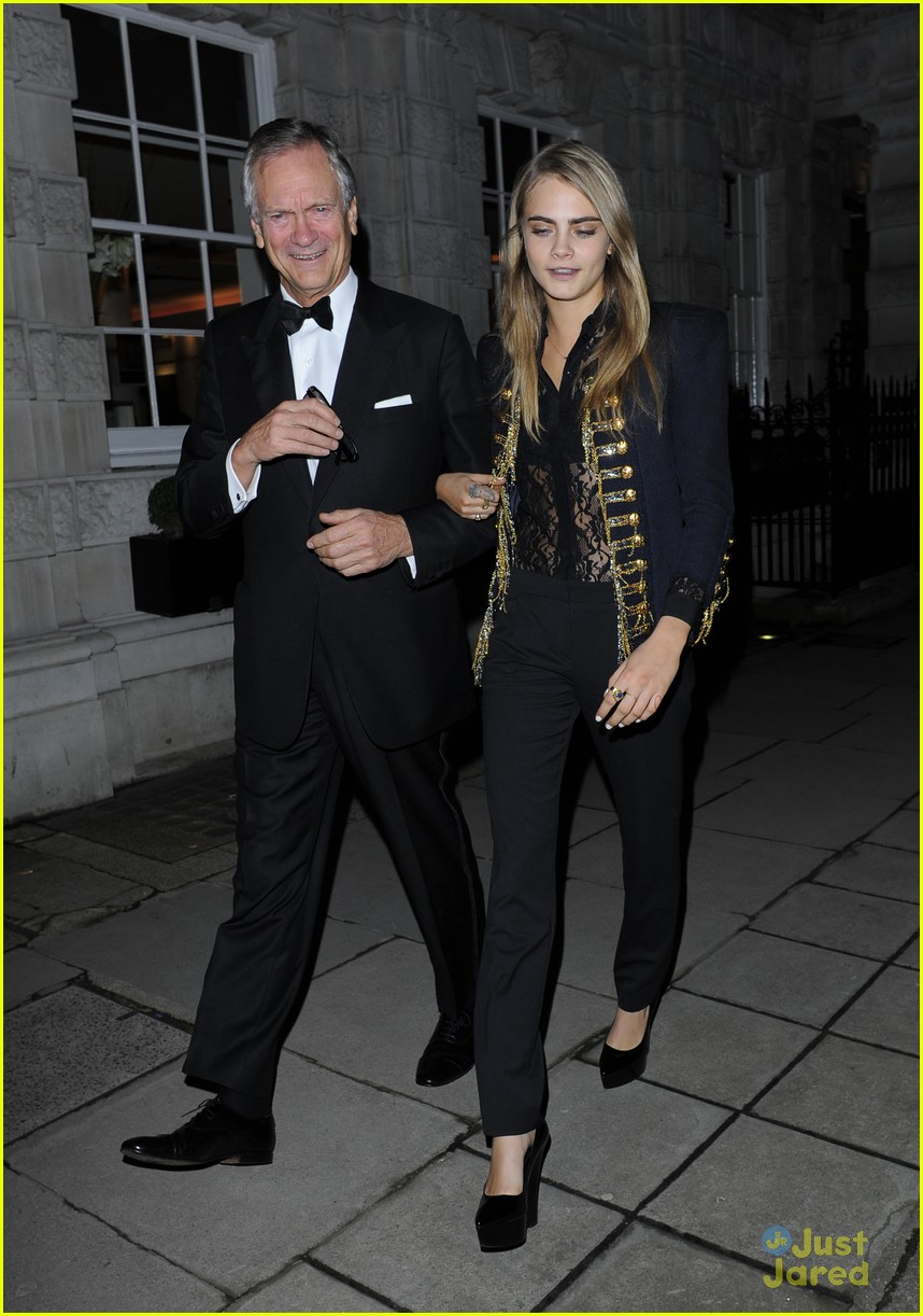 cara delevingne i want tickets to prince 09
